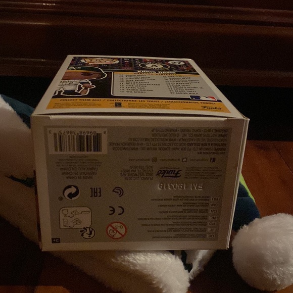 FUNKO POP MBL KHRIS DAVIS OAKLAND ATHLETIC #27 CHRISTMAS SALE - Picture 6 of 8